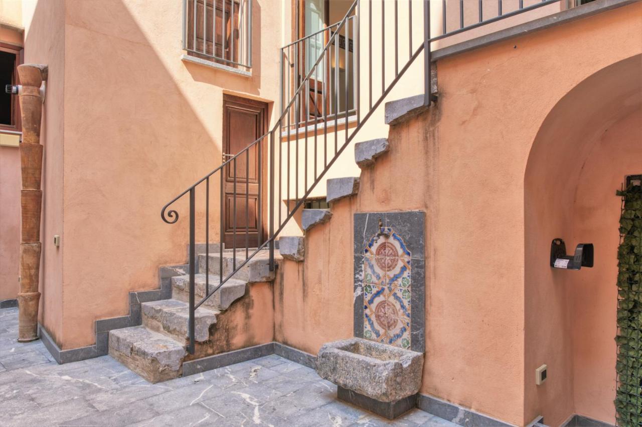 Villa Bordonaro - By Vacation Service เชฟาลู ภายนอก รูปภาพ